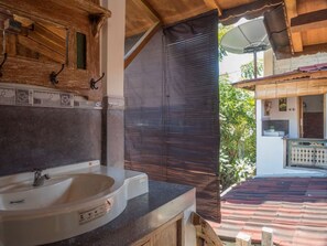 Villa, 5 chambres | Enceinte de l’hébergement