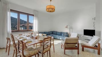 Family Villa, Multiple Bedrooms (Villa Eva) | Living area