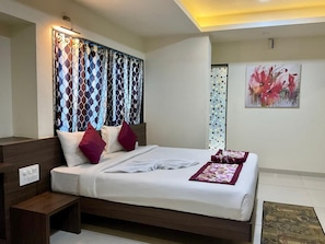 Suite, City View | Free WiFi - THE HOTEL RELAX  (Kankavali)