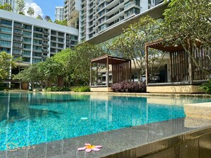2 outdoor pools - Iskandar Residence by My Cozy (Iskandar Puteri)