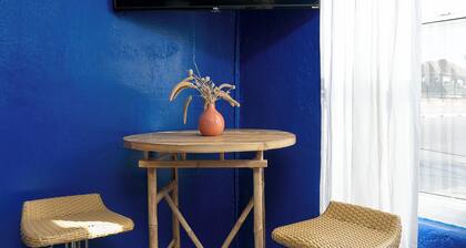 Cozy studio in nice Los Angeles! Perfect for 2!