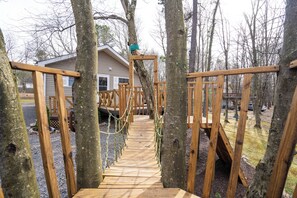 Property grounds - Mountain-Lake Getaway with Hot Tub (Albrightsville)