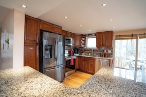 Private kitchen - Mountain-Lake Getaway with Hot Tub (Albrightsville)