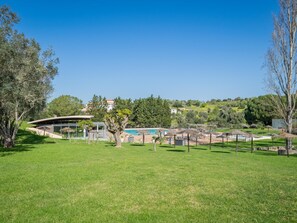 Property grounds - Marina Park with terrace and pool (Lagos)