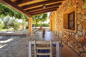 Maison Classique, 3 chambres | Balcon