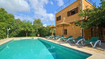 Rumah Klasik, 3 kamar tidur | Eksterior