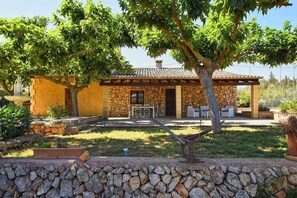 Garden - Villa in Manacor With Pool and Tennis Court (Manacor)