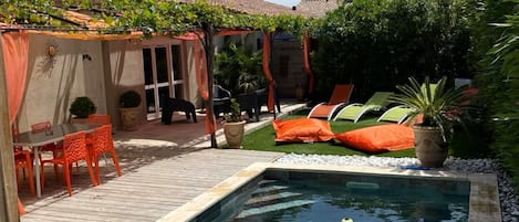 Comfort Villa, 3 Bedrooms | Exterior