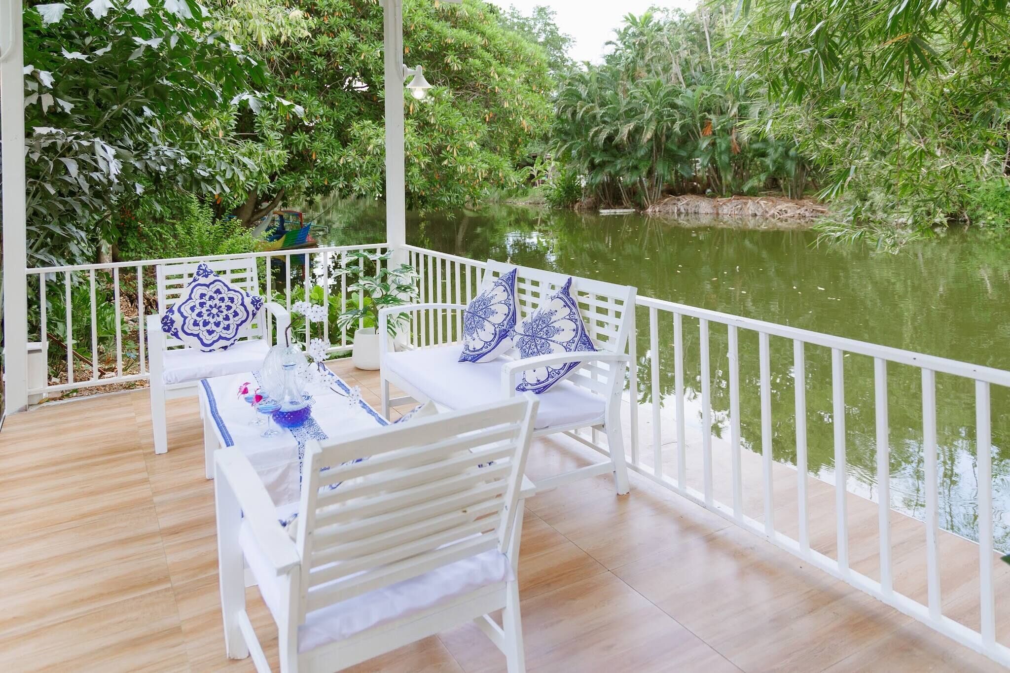 Villa, 4 Bedrooms, Smoking, Private Pool | Property grounds