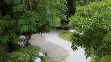 Villa, 4 Bedrooms, Smoking, Private Pool | Property grounds