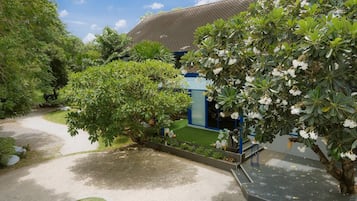 Villa, 4 Schlafzimmer, Raucher, eigener Pool | Garten