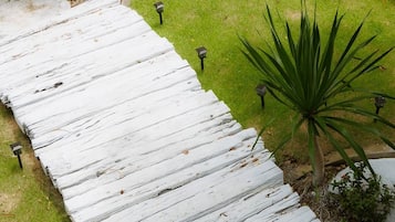 Villa, 4 Bedrooms, Smoking, Private Pool | Property grounds