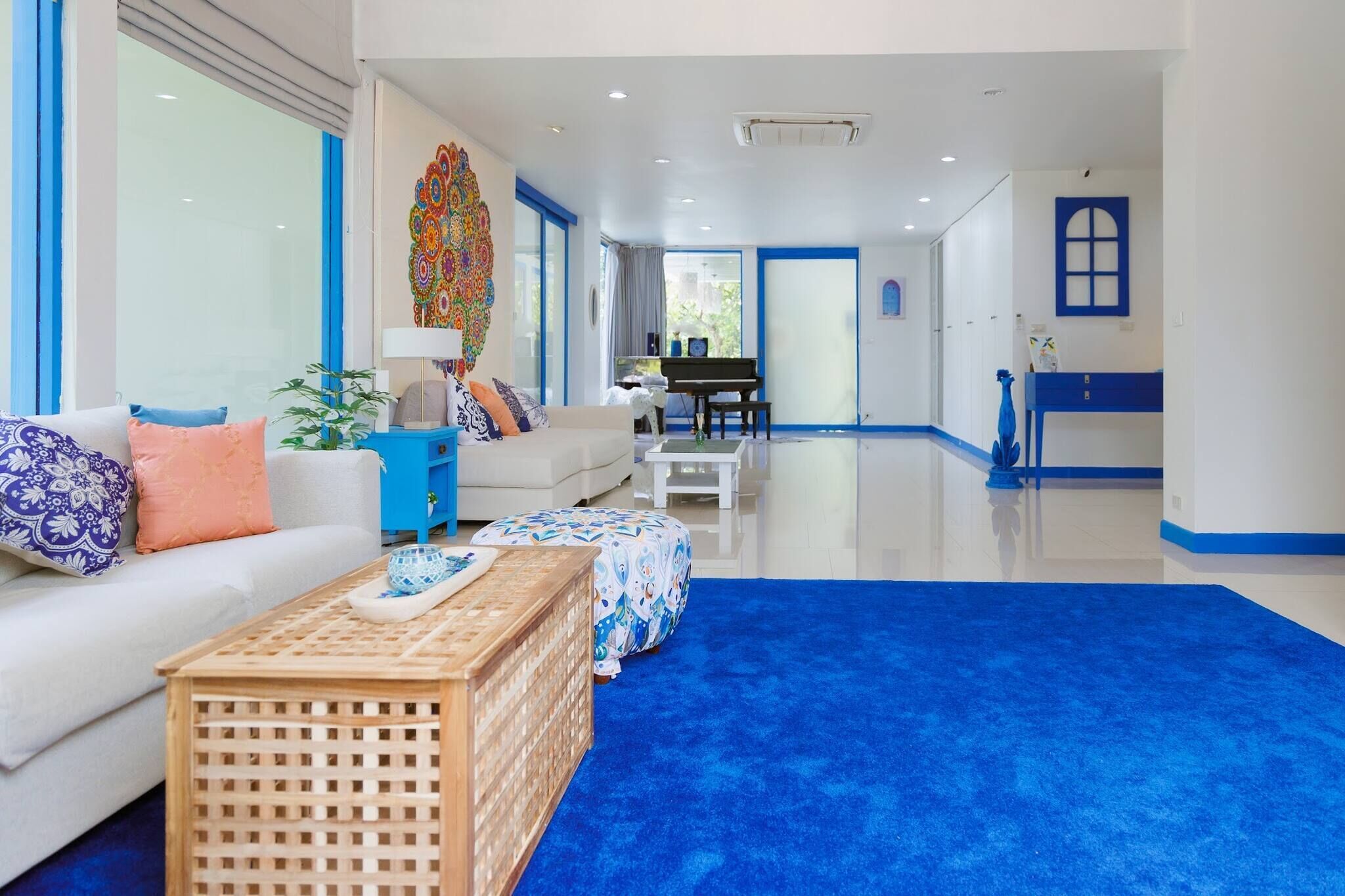 Villa, 4 Bedrooms, Smoking, Private Pool | Living room