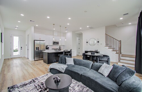 Awesome NEW 3-bedroom, 3.5-bath townhome in vibrant Houston.