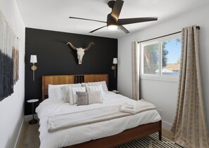 Room - Family Retreat near Golf and Spring Training (Scottsdale)