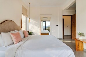 Iron/ironing board, free WiFi, bed sheets - Vagator Maison by Dia Hotels and Homes (Anjuna)