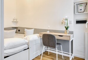 2 bedrooms, desk, iron/ironing board - Easylife - Milano - Pola 6D - Isola  (Milano)