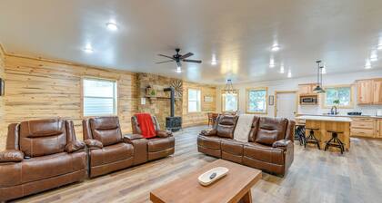 Covered Patio, Creek & Mtn Views: Afton Nature Hub