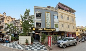 Front of property - Hotel Moon Light  (Indore)