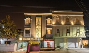 Exterior - Hotel Moon Light  (Indore)