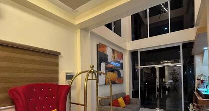EMMIE HOTEL