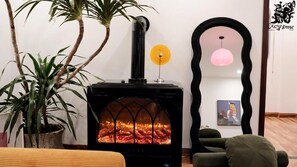 Deluxe Apartment, Balcony, City View | Interior - Cozyhome (Da Lat)