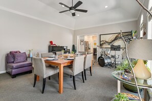 Dining - Endless Fun! Family Home w/ Spacious Yard in Clive (Clive)