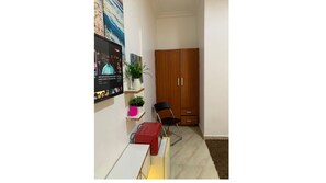 Interior - Cozy 1-bedroom house with 247 power, FREE Wifi, Netflix, AC (Lekki)