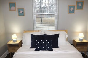2 slaapkamers, een strijkplank/strijkijzer, wifi, beddengoed