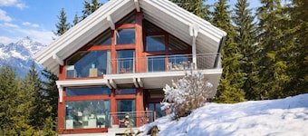 Apartment with sauna near lakes and ski resort