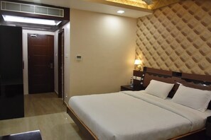 Standard Room - Sri Ram Grand Inn (Tirunelveli)