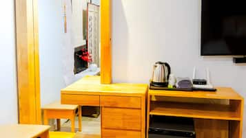 Kamar Double Mewah, pemandangan kota | Interior