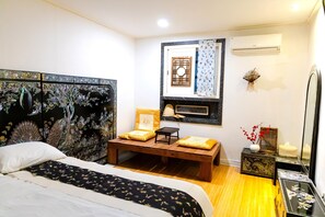 Laptop workspace, free WiFi - DREAM STAY (Seoul)