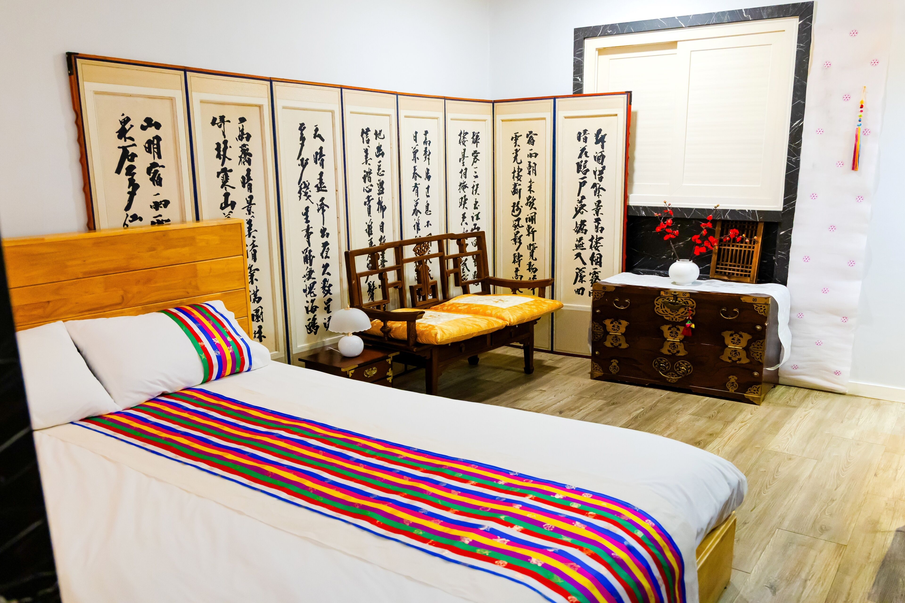 Quarto casal superluxo, vista para a cidade