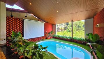 Svit - utsikt mot innergården