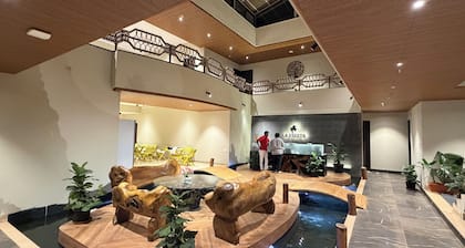 LaFiesta Resort By Greenleaf Aqua