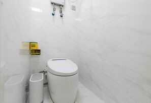 Bathroom - Shanghai Stylish Loft with 2B (Shanghai)
