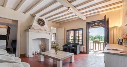 Cosy farmhouse in a rural location