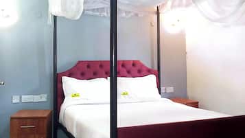 Standaard eenpersoonskamer, balkon, uitzicht op de stad