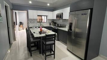 Rumah, 3 kamar tidur | Interior