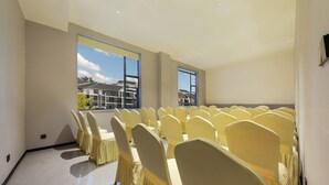 สถานที่จัดงานประชุม