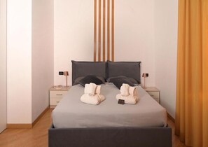 In-room safe, iron/ironing board, free WiFi - Palace Eight Suites & Spa (Cosenza)