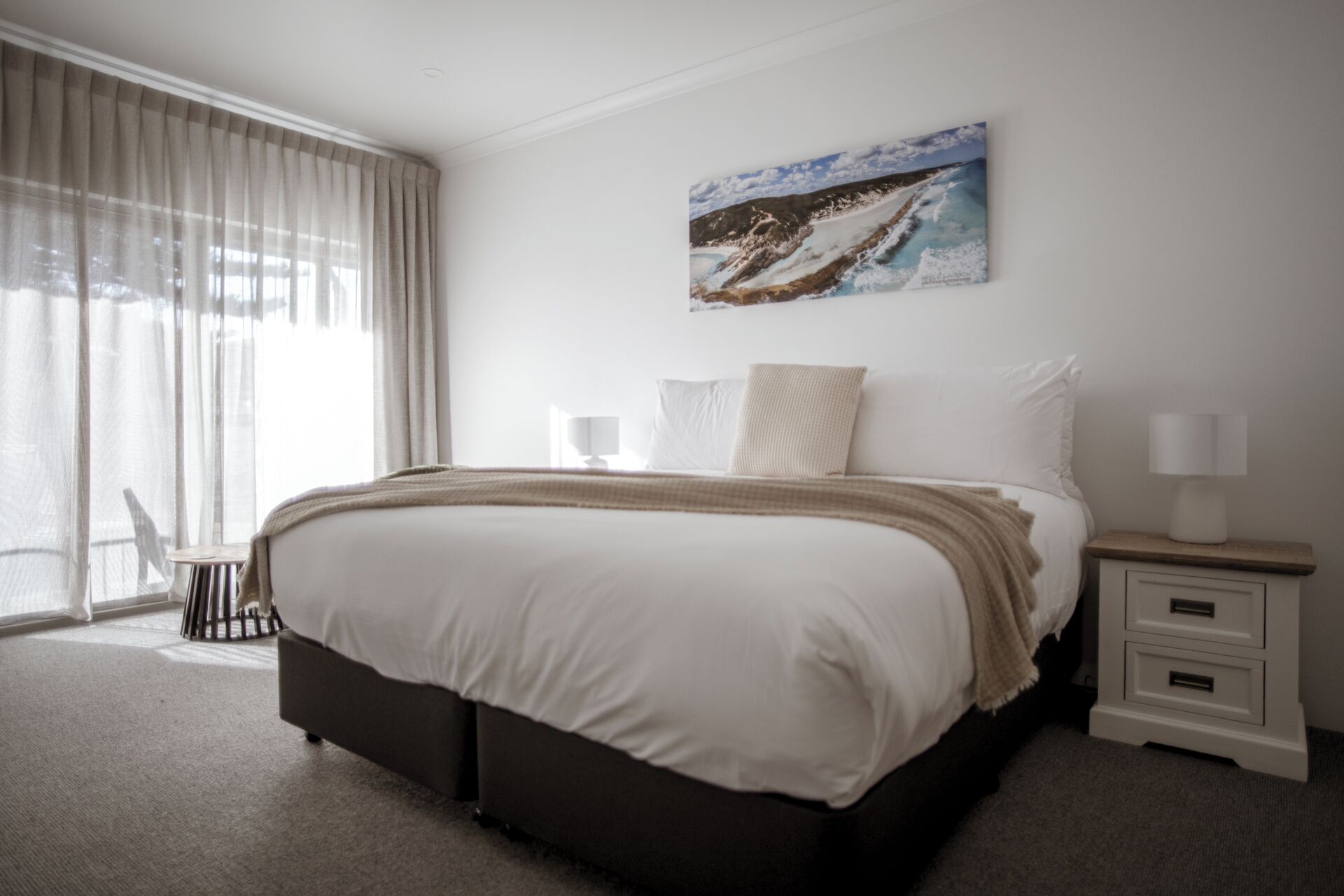 Deluxe Double Room | In-room safe, iron/ironing board, free WiFi