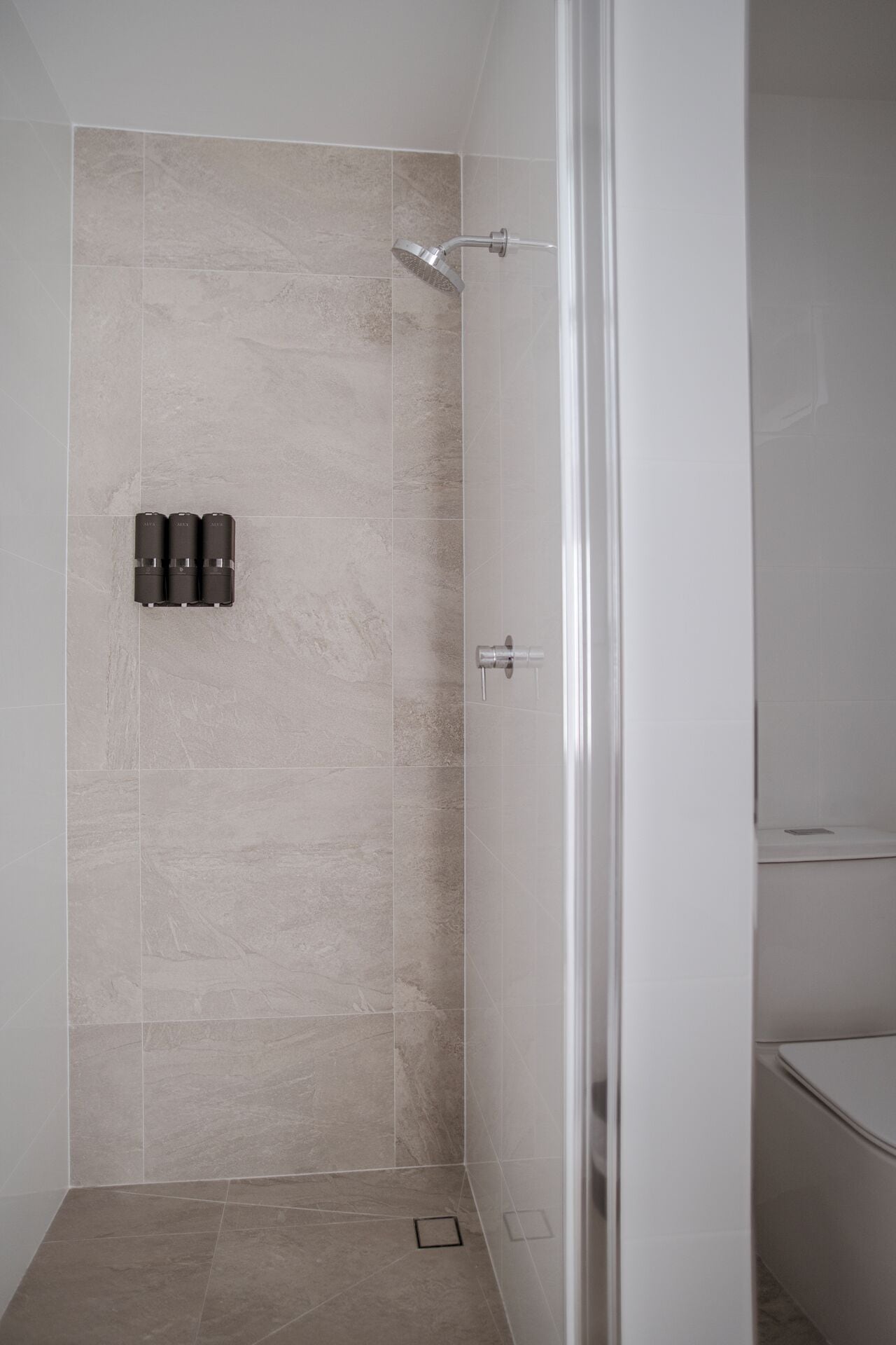 Standard Double Room | Bathroom | Shower, hair dryer, towels, soap