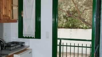 Studio, 3 enkeltsenger, balkong, sjøutsikt | Eget kjøkken