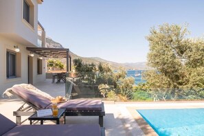 Hus - 2 soveværelser - privat pool - havudsigt | Terrasse/gårdhave