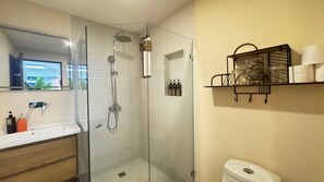 Bathroom - Nangu Apartment in Coco (Coco)