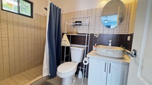 Bathroom - 2 Bedroom in Serena Suites (Coco)