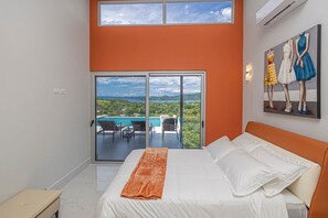5 habitaciones, escritorio, tabla de planchar con plancha y wifi 