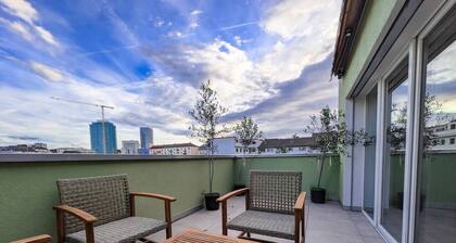 Rooftop Suit in Zürich Oerlikon! (403)